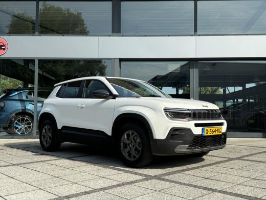 Jeep Avenger Aut. Longitude 54kWh | Navi | Carplay | Stoelverwarming | ActivLease financial lease