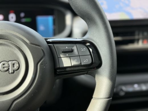 Jeep Avenger Aut. Longitude 54kWh | Navi | Carplay | Stoelverwarming | ActivLease financial lease
