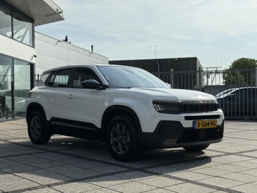 Jeep Avenger Aut. Longitude 54kWh | Navi | Carplay | Stoelverwarming | ActivLease financial lease