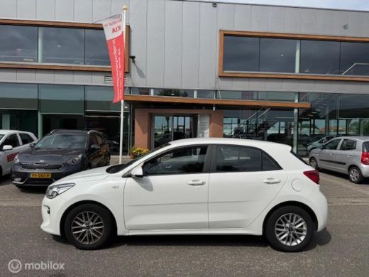 Kia Rio 1.0 T 100pk DynamicLine Navigatie & Camera achter , Airco, Electr. Ramen en Spiegels , Bleutooth ... ActivLease financial lease