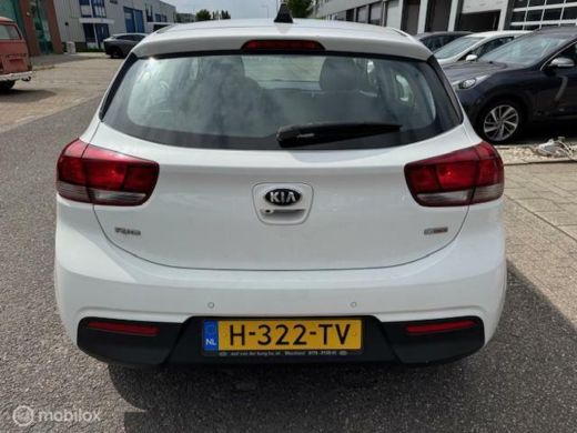 Kia Rio 1.0 T 100pk DynamicLine Navigatie & Camera achter , Airco, Electr. Ramen en Spiegels , Bleutooth ... ActivLease financial lease