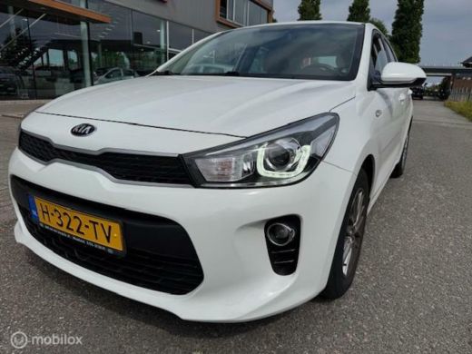 Kia Rio 1.0 T 100pk DynamicLine Navigatie & Camera achter , Airco, Electr. Ramen en Spiegels , Bleutooth ... ActivLease financial lease
