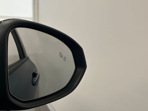 Lynk & Co 01 1.5 | 7,4 kW lader | Audio installatie premium | Cruise control adaptief met Stop&Go en stuurhulp ActivLease financial lease