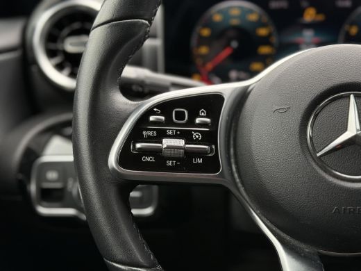 Mercedes-Benz A-Klasse A180 Aut. Luxury M-BUX | LED | Navi | Camera | Carplay | ActivLease financial lease