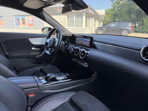 Mercedes-Benz CLA 180 Aut. Business Sol. AMG | Navi | Camera | Sportstoelen | ActivLease financial lease