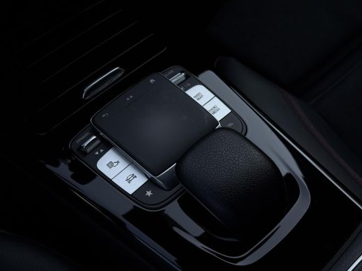 Mercedes-Benz CLA 180 Aut. Business Sol. AMG | Navi | Camera | Sportstoelen | ActivLease financial lease