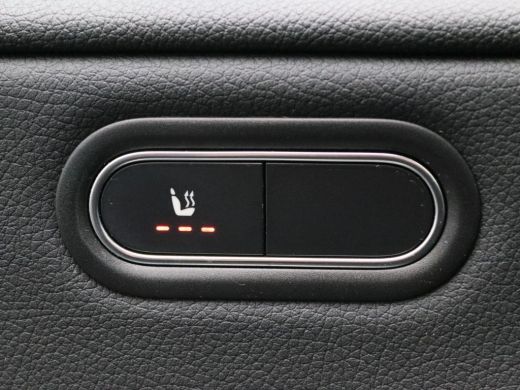 Mercedes-Benz CLA 180 Aut. Business Sol. | LED |  Navi | Camera | ActivLease financial lease