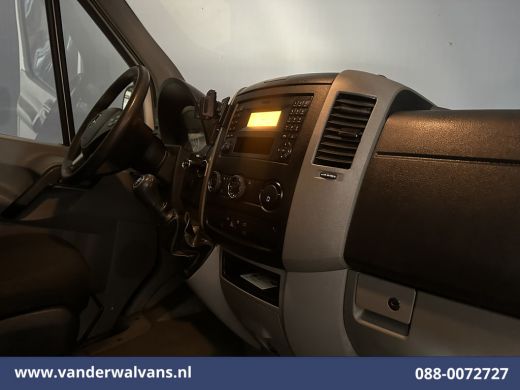 Mercedes-Benz Sprinter 316 CDI 164pk L2H1 Euro6 Airco | 2800kg trekhaak | Cruisecontrol Parkeersensoren ActivLease financial lease