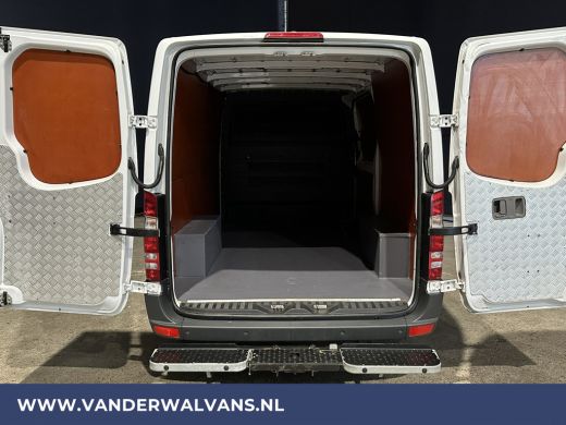 Mercedes-Benz Sprinter 316 CDI 164pk L2H1 Euro6 Airco | 2800kg trekhaak | Cruisecontrol Parkeersensoren ActivLease financial lease