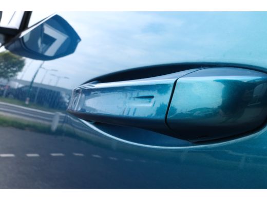 Peugeot 5008 Allure - Hybrid | Adaptieve Cruise | Stoelverwarming | 7-Zits | 360' Camera | Navigatie | Carplay... ActivLease financial lease