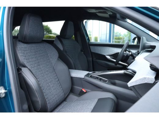 Peugeot 5008 Allure - Hybrid | Adaptieve Cruise | Stoelverwarming | 7-Zits | 360' Camera | Navigatie | Carplay... ActivLease financial lease