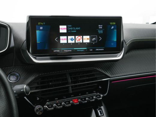 Peugeot e-208 EV GT Pack 50 kWh [ 3-Fase ] (INCL-BTW) *FULL-LED | DIGI-COCKPIT | BLINDSPOT | CAMERA | LEATHER-A... ActivLease financial lease