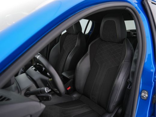 Peugeot e-208 EV GT Pack 50 kWh [ 3-Fase ] (INCL-BTW) *FULL-LED | DIGI-COCKPIT | BLINDSPOT | CAMERA | LEATHER-A... ActivLease financial lease
