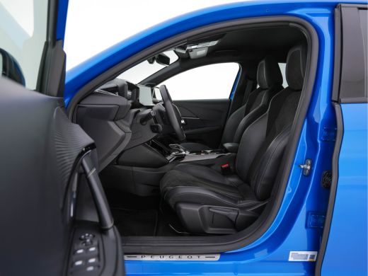 Peugeot e-208 EV GT Pack 50 kWh [ 3-Fase ] (INCL-BTW) *FULL-LED | DIGI-COCKPIT | BLINDSPOT | CAMERA | LEATHER-A... ActivLease financial lease