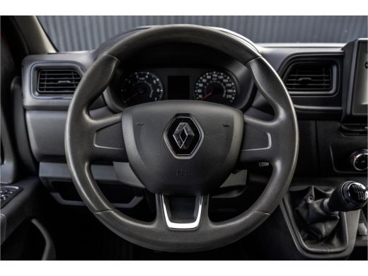 Renault Master T35 dCi | L2H2 | Camera | Navi | LED | 3-Zits | Airco | PDC | Euro 6 ActivLease financial lease