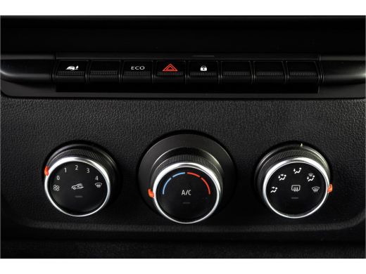 Renault Master T35 dCi | L2H2 | Camera | Navi | LED | 3-Zits | Airco | PDC | Euro 6 ActivLease financial lease