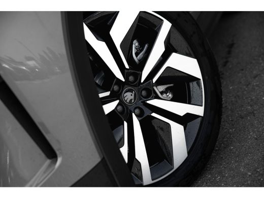 Skoda Elroq 85 Sportline Edition ActivLease financial lease