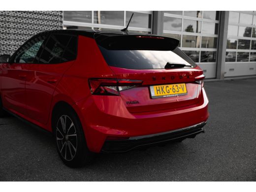 Skoda Fabia 1.0 TSI 95pk Monte Carlo | Achteruitrijcamera | Stoelverwarming | Apple Carplay /Android Auto ActivLease financial lease