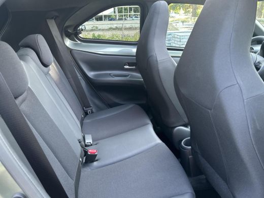 Toyota Aygo 1.0 VVT-i S-CVT Premium ActivLease financial lease