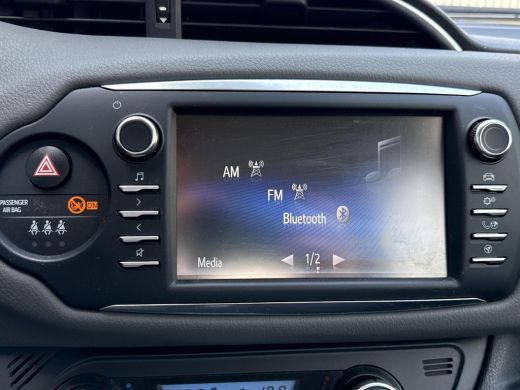 Toyota Yaris 1.0 VVT-i Active **AIRCO/ PARKEERCAMERA/ CRUISE CONTROL/ 36 MAANDEN GARANTIE** ActivLease financial lease