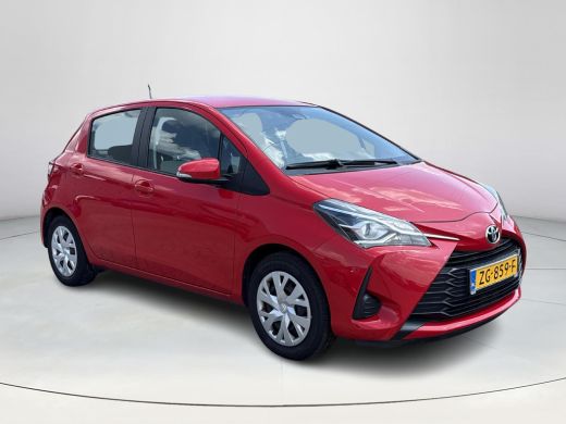 Toyota Yaris 1.0 VVT-i Active **AIRCO/ PARKEERCAMERA/ CRUISE CONTROL/ 36 MAANDEN GARANTIE** ActivLease financial lease