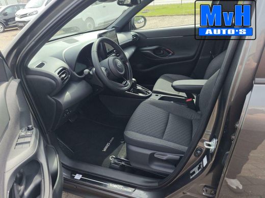 Toyota Yaris Cross 1.5 Hybrid Dynamic ActivLease financial lease