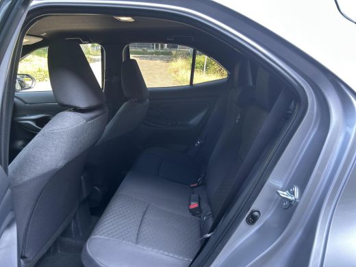 Toyota Yaris Cross 1.5 Hybrid Dynamic ActivLease financial lease