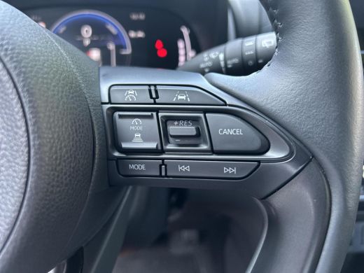 Toyota Yaris Cross 1.5 Hybrid Dynamic ActivLease financial lease