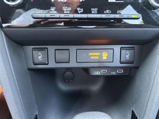 Toyota Yaris Cross 1.5 Hybrid Dynamic ActivLease financial lease