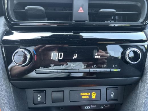 Toyota Yaris Cross 1.5 Hybrid Dynamic ActivLease financial lease