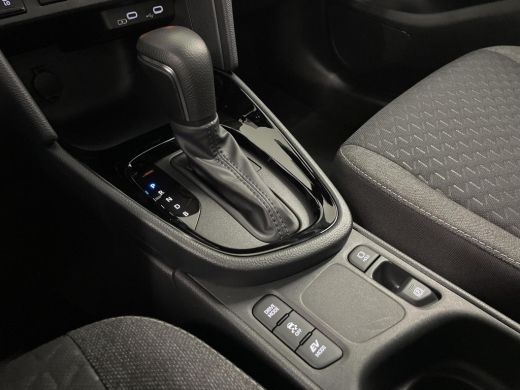 Toyota Yaris Cross 1.5 Hybrid Dynamic ActivLease financial lease