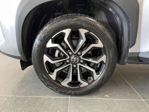 Toyota Yaris Cross 1.5 Hybrid Dynamic ActivLease financial lease