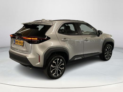 Toyota Yaris Cross 1.5 Hybrid Dynamic ActivLease financial lease