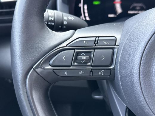 Toyota Yaris Cross 1.5 Hybrid Dynamic Ultimate **STOEL EN STUURWIELVERWARMING/ ADAPTIEF CRUISE CONTROL/ PARKEERCAMER... ActivLease financial lease