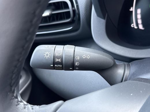 Toyota Yaris Cross 1.5 Hybrid Dynamic Ultimate **STOEL EN STUURWIELVERWARMING/ ADAPTIEF CRUISE CONTROL/ PARKEERCAMER... ActivLease financial lease