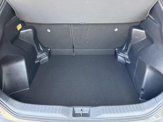 Toyota Yaris Cross 1.5 Hybrid Dynamic Ultimate **STOEL EN STUURWIELVERWARMING/ ADAPTIEF CRUISE CONTROL/ PARKEERCAMER... ActivLease financial lease