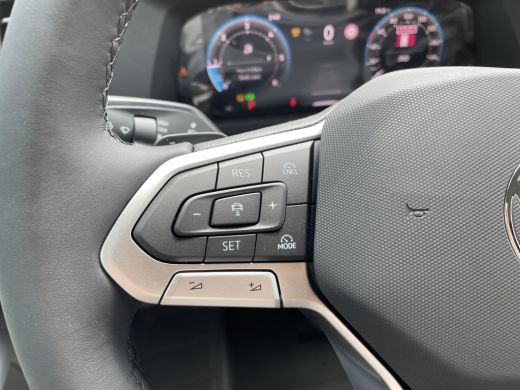Volkswagen Crafter 30 2.0 TDI L3H2 Highline 140pk Automaat | Trekhaak | App connect ActivLease financial lease