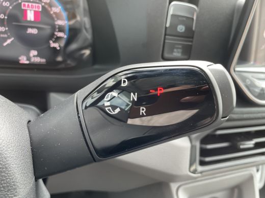 Volkswagen Crafter 30 2.0 TDI L3H2 Highline 140pk Automaat | Trekhaak | App connect ActivLease financial lease