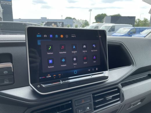Volkswagen Crafter 30 2.0 TDI L3H2 Highline 140pk Automaat | Trekhaak | App connect ActivLease financial lease