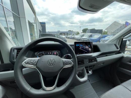 Volkswagen Crafter 30 2.0 TDI L3H2 Highline 140pk Automaat | Trekhaak | App connect ActivLease financial lease