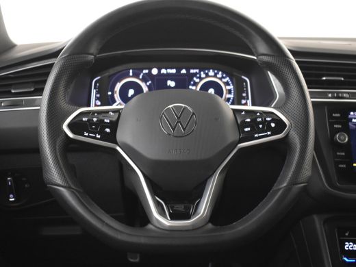 Volkswagen Tiguan 1.4 TSI eHybrid R-Line Business+ 245pk | Head up display | Keyless | 360 camera | Adaptief cruise... ActivLease financial lease