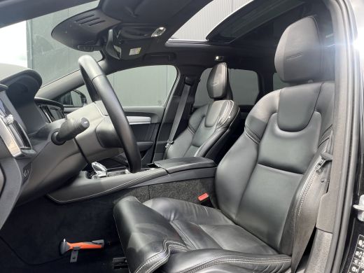 Volvo  V90 T8 AWD Inscription | Panoramadak | Harman/Kardon | Camera | Trekhaak | Keyless | DAB | Adaptive L... ActivLease financial lease