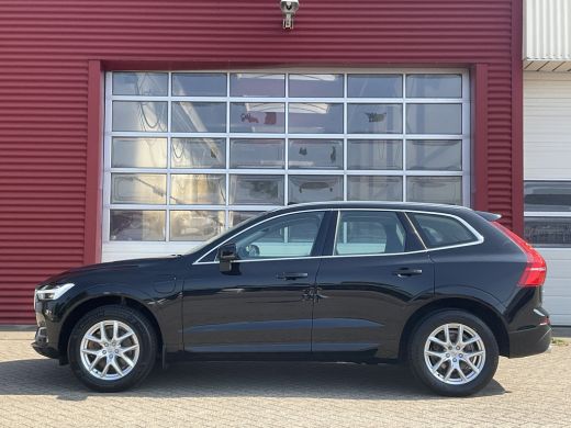 Volvo  XC60 2.0 T8 Twin Engine AWD PHEV Pano Carplay Trekhaak Cam Led Voll.Onderhouden Plug-in! ActivLease financial lease