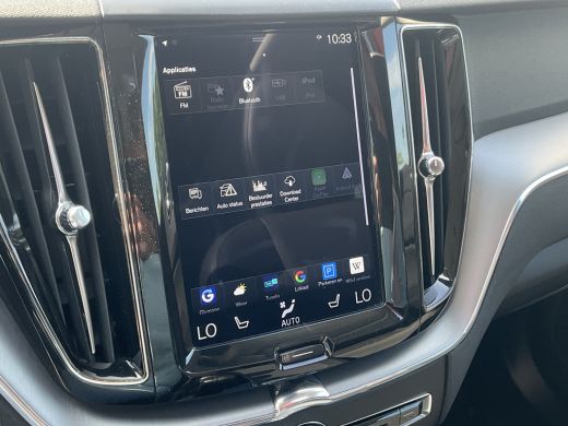 Volvo  XC60 2.0 T8 Twin Engine AWD PHEV Pano Carplay Trekhaak Cam Led Voll.Onderhouden Plug-in! ActivLease financial lease