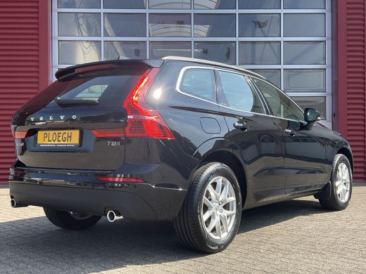 Volvo  XC60 2.0 T8 Twin Engine AWD PHEV Pano Carplay Trekhaak Cam Led Voll.Onderhouden Plug-in! ActivLease financial lease