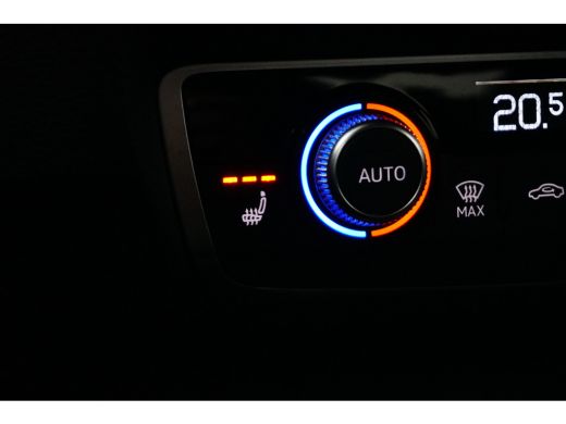 Audi Q3 35 TFSI 150 pk S edition Competition | Achteruitrijcamera | Apple Carplay/Android Auto|telefoonin... ActivLease financial lease