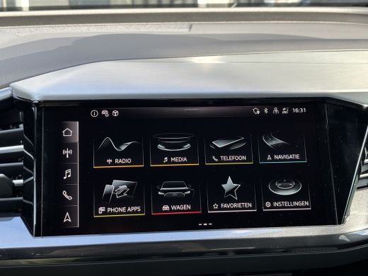 Audi Q4 e-tron 45 quattro S Edition 82 kWh Privacy glas | Optiek zwart plus | Achteruitrijcamera ActivLease financial lease