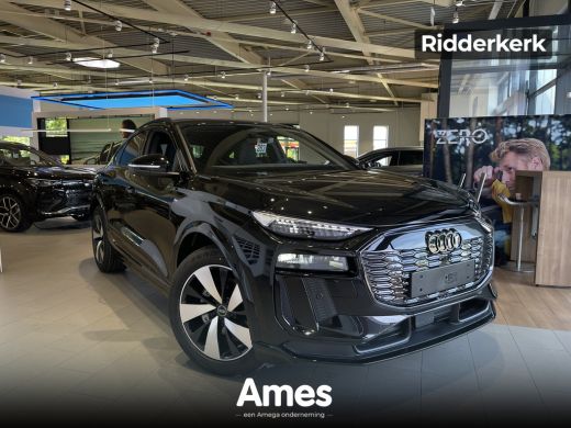 Audi Q6 e-tron S edition e-tron 83Kwh 252 PK | Panoramadak | 20'' Velgen | Stoelverwarming voor- en achterin | M... Audi Q6 e-tron S edition e-tron 83Kwh 252 PK | Panoramadak | 20'' Velgen | Stoelverwarming voor- en achterin | M...