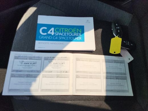 Citroën Grand C4 Spacetourer 1.2 PureTech Business | Navi | Camera | 7-Persoons | ActivLease financial lease