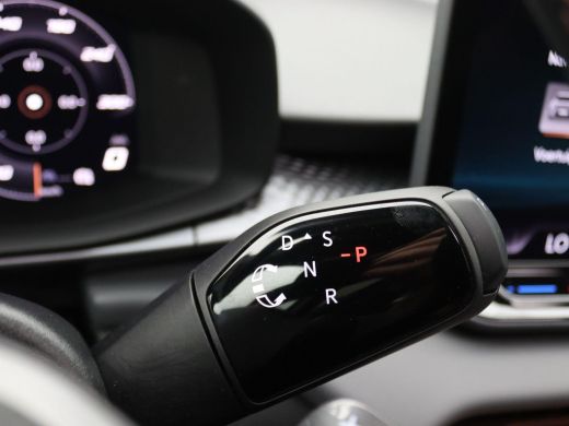 CUPRA Terramar 1.5 TSI e-Hybrid VZ Performance 272PK DSG matrix led, trekhaak, head-up display, Sennheiser audio... ActivLease financial lease